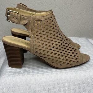 🌸 Liz Claiborne Mules Size 8.5W